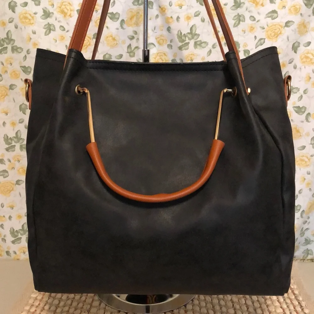 Tote Handbag - Picture 9 of 9